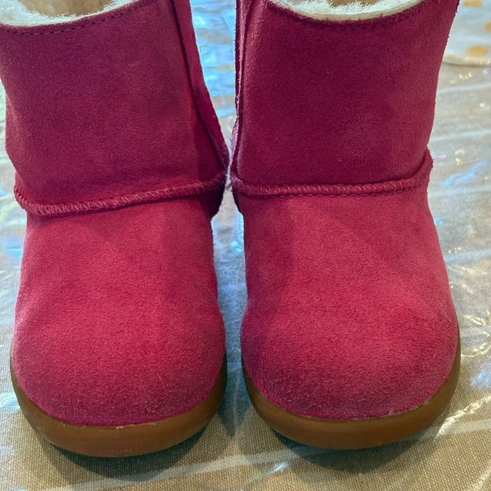 UGG Infant Keenan‎ Pink Azalea 1096089T Size 7 Booties/ Authentic